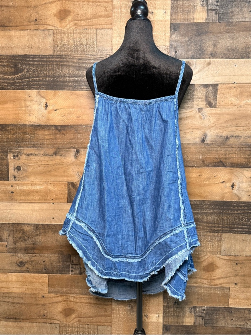 Free People We the Free Women's Denim Frayed Tank Shirt XL Exrta Large TEP 103 - Picture 4 of 5
